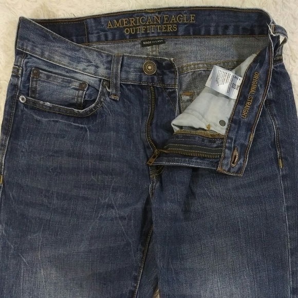 American Eagle Outfitters Original Blue Dark Wash Mid Rise Straight Denim Jean - Picture 4 of 8
